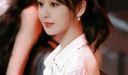 娱乐大晨姐吃瓜杨紫视频,杨紫视频引发网友热议，娱乐八卦再掀波澜