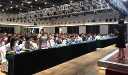 小智爆料圆桌会议视频,圆桌会议精彩瞬间深度解析